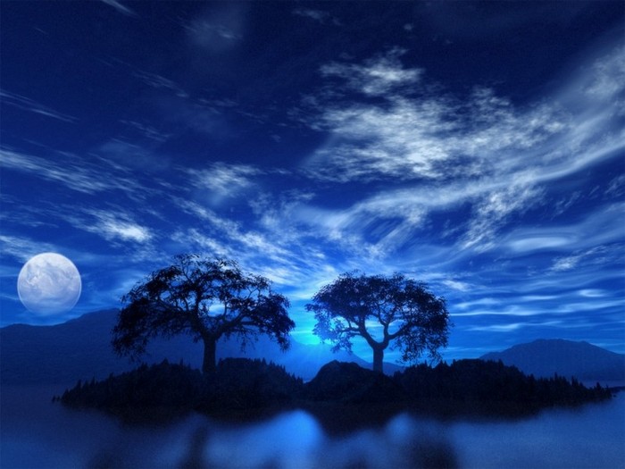 blue_sky_and_moon-1024x768 - resturi