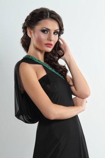 Larisa