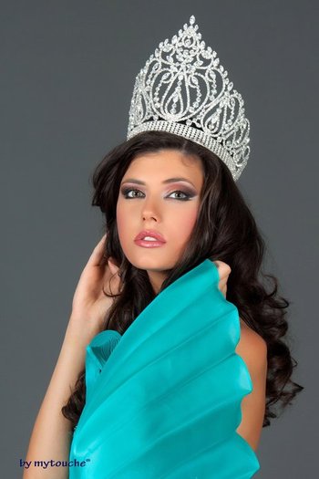 Oana - Oana Paveluc-Miss Universe Romania 2010