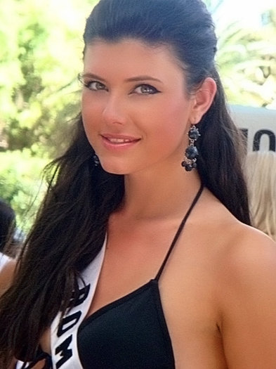 Oana - Oana Paveluc-Miss Universe Romania 2010