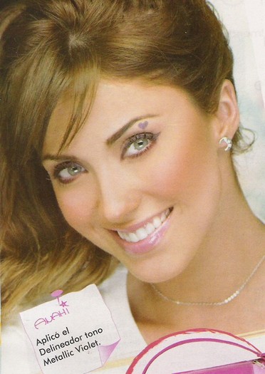 f_anahi910m_40d7ff5 - Anahi