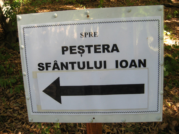 Manastirea Prislop 021 - 8 LOCURI INCINTATOARE