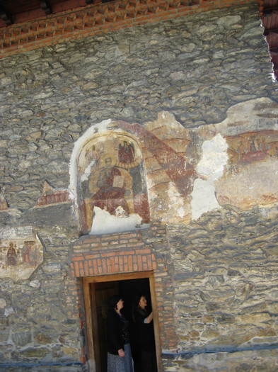Manastirea Prislop 023 - 8 LOCURI INCINTATOARE