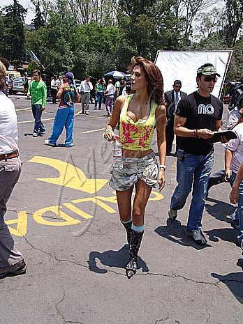 ninelconde207pj - Ninel Conde
