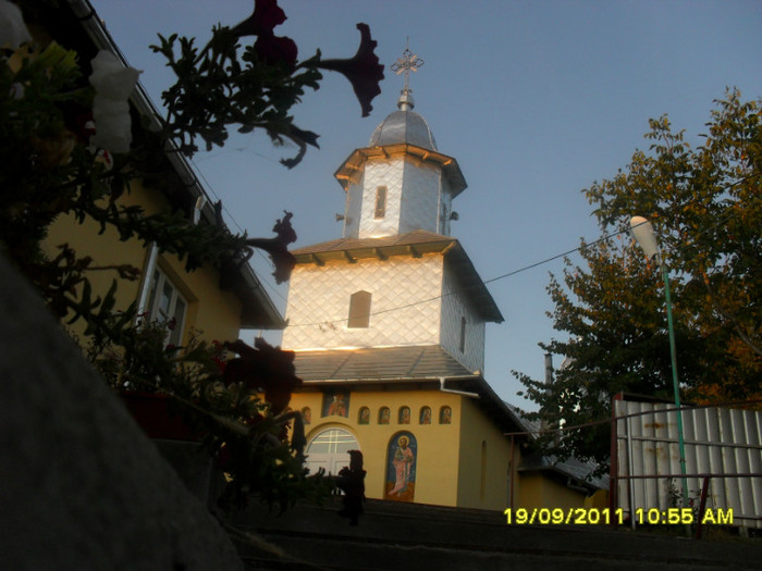 SDC11929 - Biserica SF Nicolae Zanesti