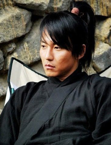 184661_150854061640406_100001474406481_295787_1148398_n - kim nam gil