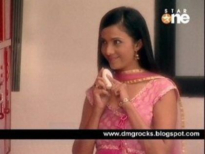 38741_140942165924568_140940449258073_318040_7873670_n - xxRidhima-Shilpa Anandxx