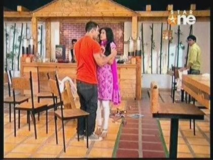 216958_114398238642465_113738085375147_135673_6496830_n - xxArmaan si Ridhima-Karan Singh Grover si Jennifer Wingetxx