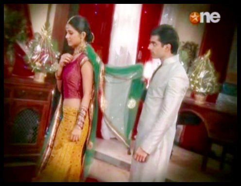225370_121163984632557_113738085375147_183873_7198412_n - xxArmaan si Ridhima-Karan Singh Grover si Jennifer Wingetxx