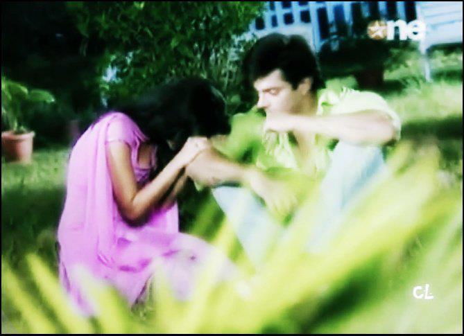 313248_112845892155140_100002891902664_66615_1084957381_n - xxArmaan si Ridhima-Karan Singh Grover si Jennifer Wingetxx