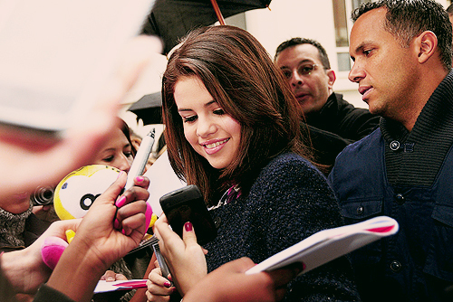 46520031_DUCBYKCVB - selena gomez