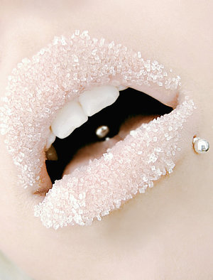 sugar_lips_by_captainkellay_46371628 - Buze
