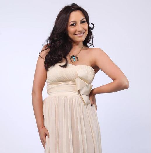 300798_193137290755678_100001782261756_451721_1839634987_n