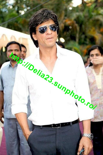 shahrukh-khan-wallpaperlk