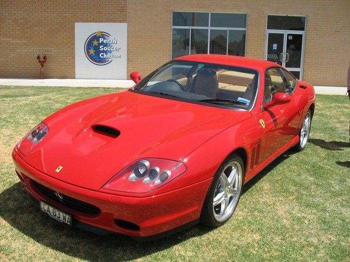 poze-masini-ferrari-575m-maranello-3