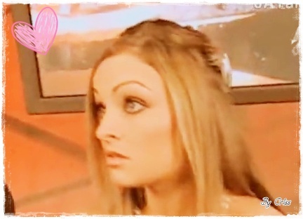 Eo: Candy? Sillvy? Cineva? Oricine =]]