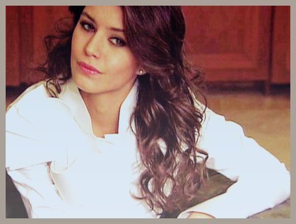 Beren-Saat-Ask-i-Memnu-beren-saat-24885634-419-317