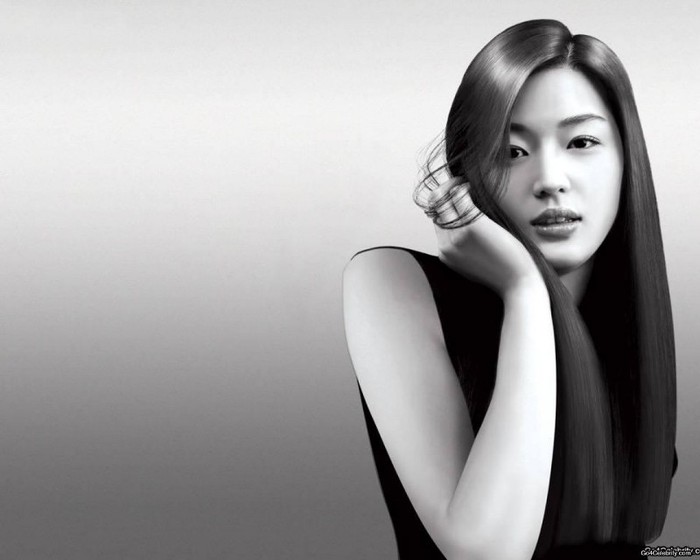 43 - Jeon Ji Hyun