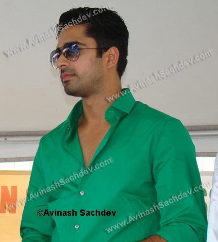 318725_279680822060701_110105482351570_1066506_865529192_n - Dev-Avinash Sachdev1