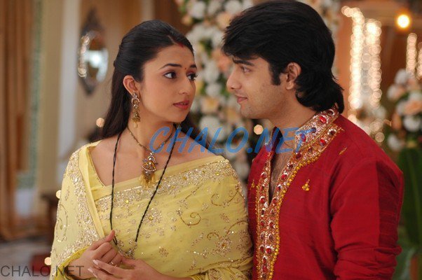 301208_200984179960910_152092774850051_533140_789946_n - Amar si Divya