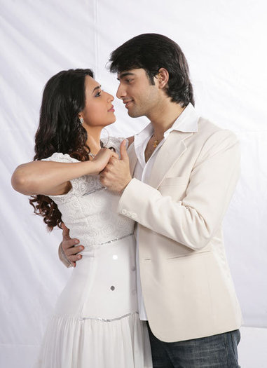 n691471940_1775735_2919772 - Amar si Divya