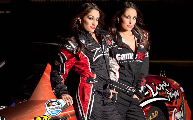 Bella-WWE-Divas-Car-Riders