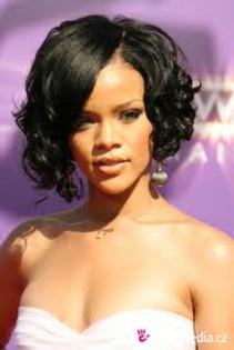 imagesCANCPZP4 - rihanna