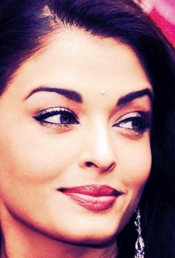 1-queen-of-the-world - Aishwarya Ray si alte vedete indiene