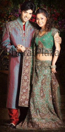46811_152220564796464_152216818130172_389830_635826_n - Aishwarya Ray si alte vedete indiene