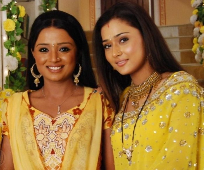 58459_153822654636255_152216818130172_399317_4751468_n - Aishwarya Ray si alte vedete indiene