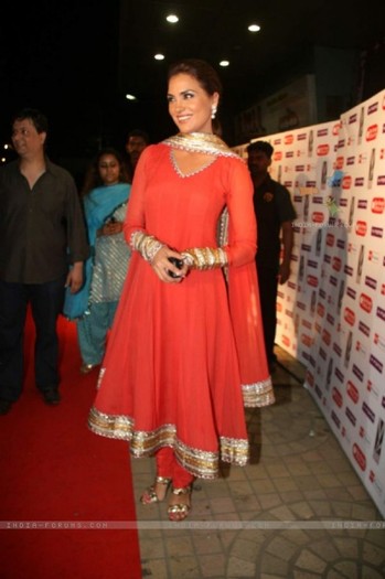 80660-lara-dutta-at-film-do-knot-disturb-premiere-at-fame-in-mumbai - Aishwarya Ray si alte vedete indiene
