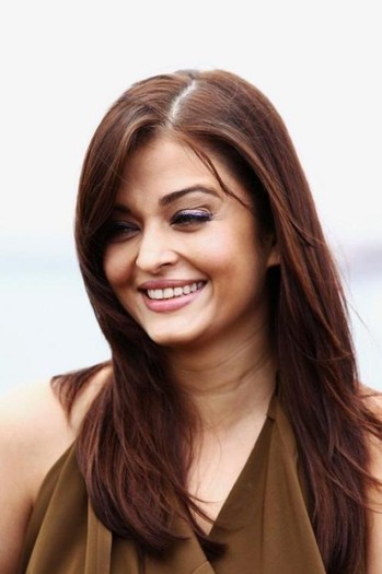aishwarya-raiCA8F5D1Y
