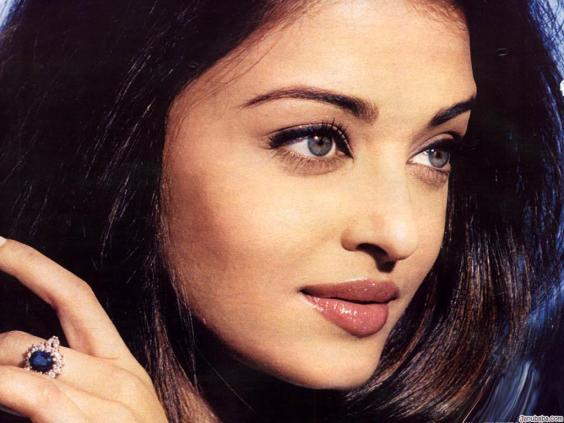 cute-aish - tot poze cu vedete