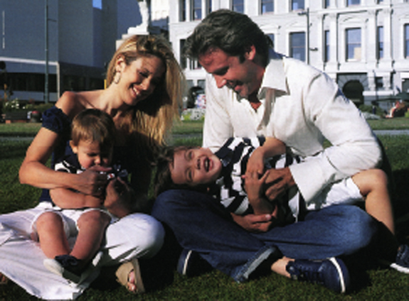 NEWZEALAND - Carlos Ponce