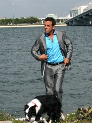 perrofinal2912795793726 - Carlos Ponce