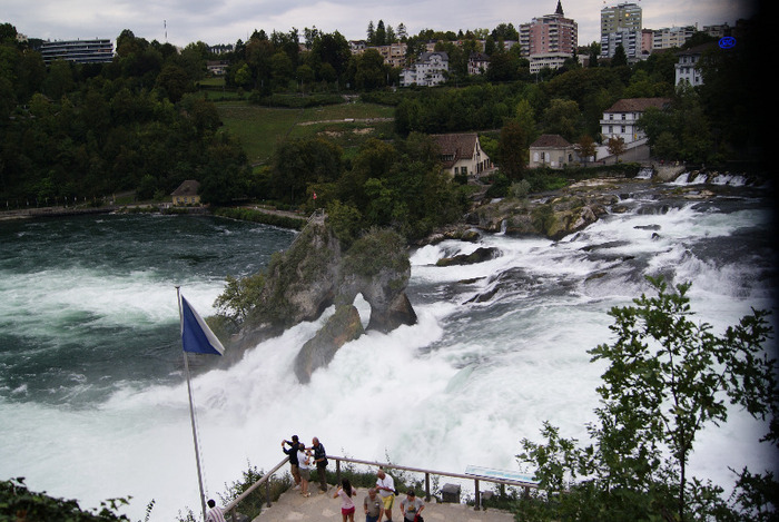 9 - cascadele Rinului