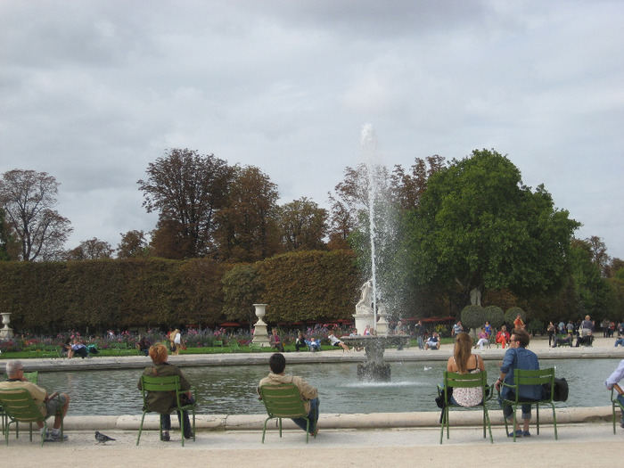 8 - gradinile tuileries