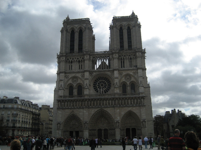 41 - paris
