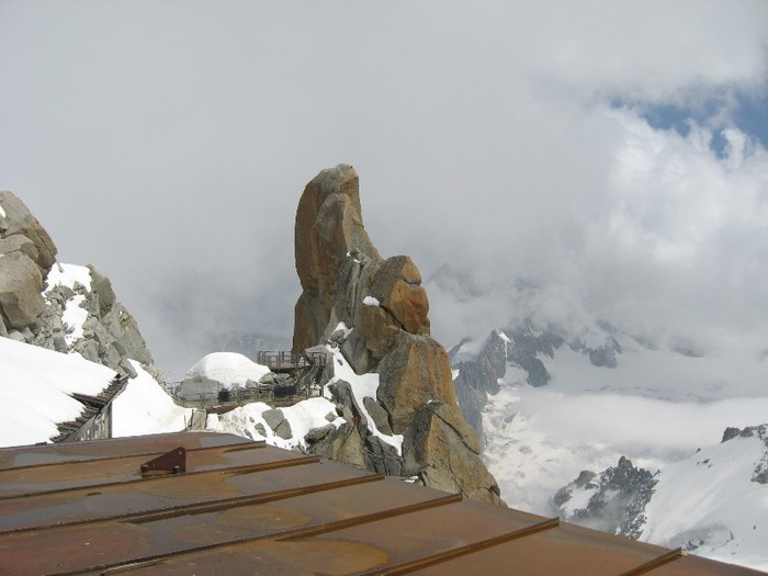 IMG_4145; acesta e varful Aiguille de Midi
