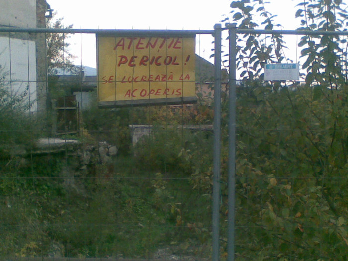 cadeee!..ce,...de unde???