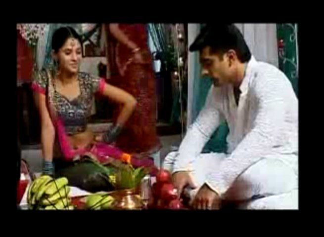 65755_160007090710167_124266167617593_339261_3863035_n - xxArmaan si Ridhima-Karan Singh Grover si Jennifer Wingetxx