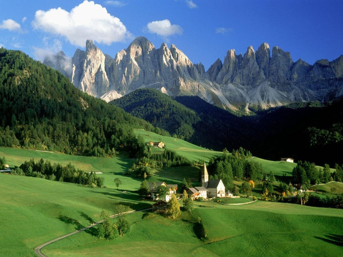 primavara_munti_alpii_italia - Muntii Alpi
