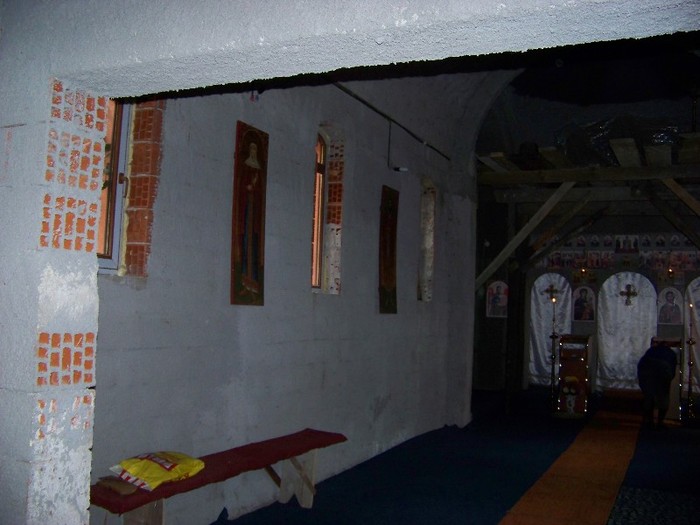 100_6721 - Campul lui Neag Manastirea