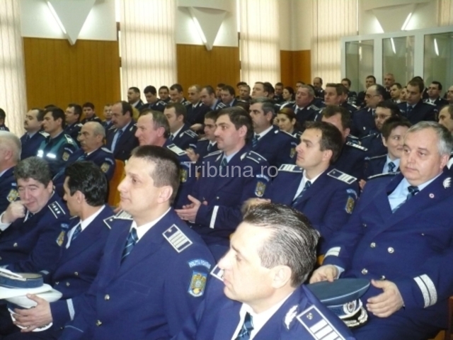 2009_03_25_0_1_portrete-de-politisti-politistii-anului_6394