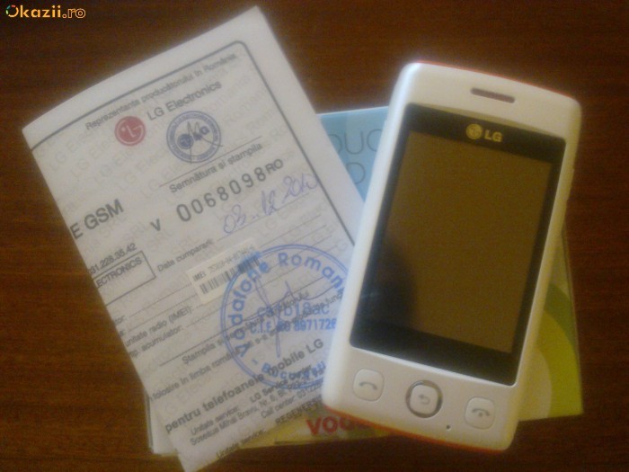 249003681-2727391-700_700 - telefoane