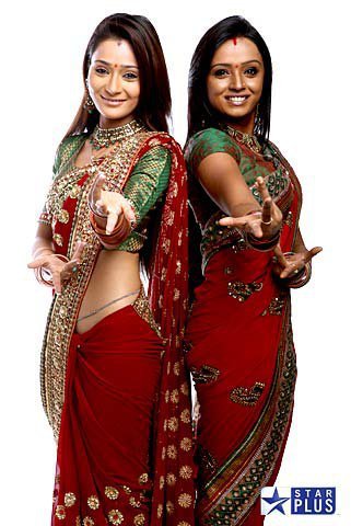 STARR7 - SARA KHAN AND PARUL CHAUHAN photoshoot at star parivaar awards 2010