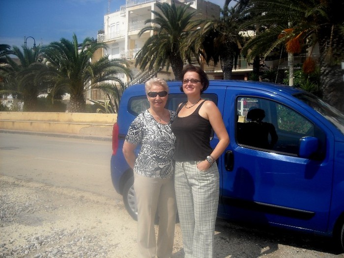 DSCN4152; Pe faleza in Secca Grande
