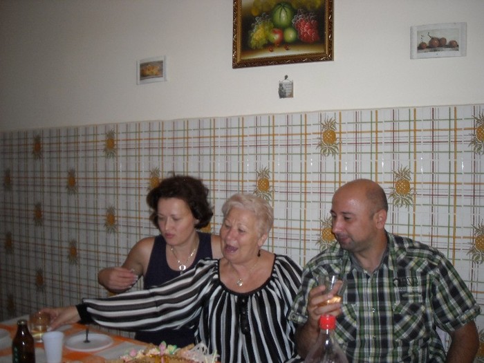 DSCN4228; Mama a implinit 70 de ani
