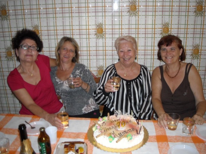 DSCN4232; Mama a implinit 70 de ani
