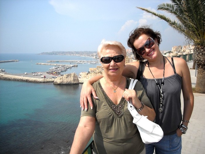 DSCN4269; Pe faleza In Sciacca
